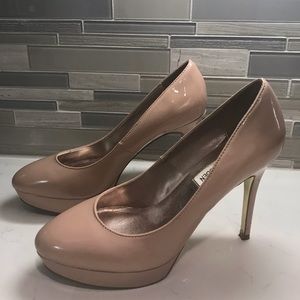 Nude pumps by Steve Madden- Size 8.5
